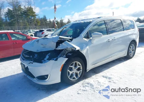 2019 Chrysler Pacifica Touring L Plus из США, поврежденный, VIN 2C4RC1EG5KR635847